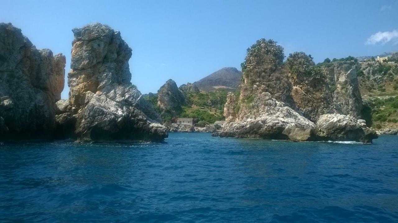 Casa Vacanze La Terrazza Sul Golfo カステッランマーレ・デル・ゴルフォ エクステリア 写真