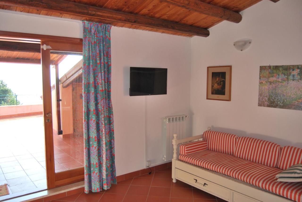 Casa Vacanze La Terrazza Sul Golfo カステッランマーレ・デル・ゴルフォ エクステリア 写真